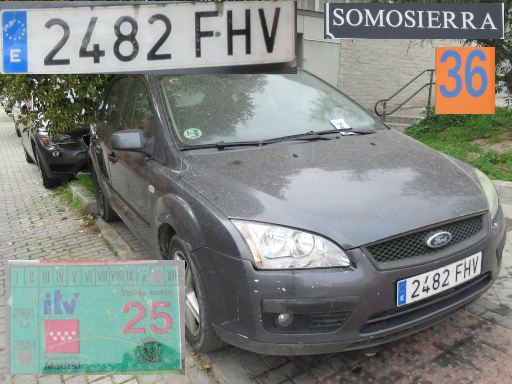Veh&iacute;culos abandonados, verlassene Fahrzeuge, Madrid, Spanien, Ford Focus, Kennzeichen 2482 FHV, Erstzulassung November 2006, Calle Somosierra 36, 28043 Madrid im M&auml;rz 2026