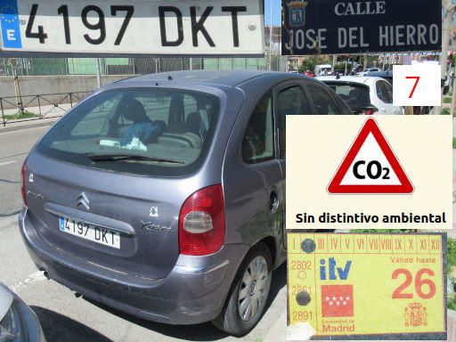Veh&iacute;culos abandonados, verlassene Fahrzeuge, Madrid, Spanien, Citro&euml;n Xsara, Kennzeichen 4197 DKT, Erstzulassung Januar 2005, Calle Jose del Hierro 7, 28027 Madrid im M&auml;rz 2026