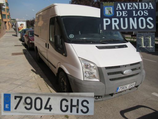 Veh&iacute;culos abandonados, verlassene Fahrzeuge, Madrid, Spanien, Ford Transit, Kennzeichen 7904 GHS, Erstzulassung September 2008, Avenida de los Prunos 11, 28042 Madrid im M&auml;rz 2026