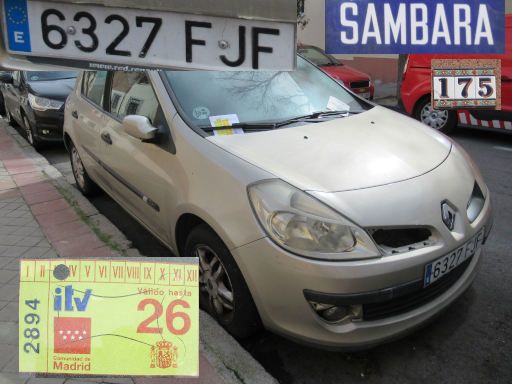 Veh&iacute;culos abandonados, verlassene Fahrzeuge, Madrid, Spanien, Renault Clio, Kennzeichen 6327 FJF, Erstzulassung Dezember 2006, Calle Sambara 175, 28027 Madrid im M&auml;rz 2026