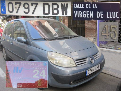 Vehículos abandonados, verlassene Fahrzeuge, Madrid, Spanien, Renault Scenic, Kennzeichen 0797 DBW, Erstzulassung Oktober 2004, Calle Virgen de Lluc 45, 28027 Madrid im Mai 2025