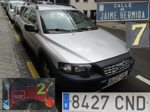 Vehículos abandonados, verlassene Fahrzeuge, Madrid, Spanien, Volvo XC 70 D5 AWD, Kennzeichen 8427 CND, Erstzulassung Oktober 2003, Calle de Jaime Hermida 7, 28037 Madrid im Mai 2025