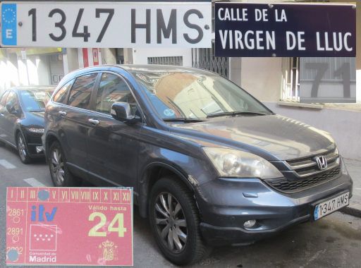 Vehículos abandonados, verlassene Fahrzeuge, Madrid, Spanien, Honda CR-V, Kennzeichen 1347 HMS, Erstzulassung November 2012, Calle Virgen de Lluc 71, 28027 Madrid im Mai 2025