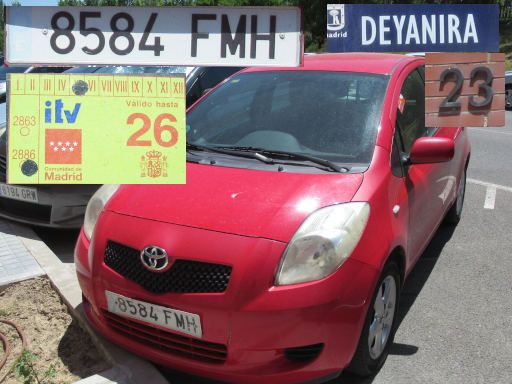 Vehículos abandonados, verlassene Fahrzeuge, Madrid, Spanien, Toyota Yaris, Kennzeichen 8584 FMH, Erstzulassung März 2007, Calle Deyanira 23, 28022 Madrid im Mai 2026
