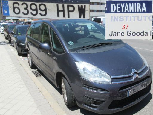 Vehículos abandonados, verlassene Fahrzeuge, Madrid, Spanien, Citroën C4, Kennzeichen 6399 HPW, Erstzulassung April 2013, Calle Deyanira 37, 28022 Madrid im Mai 2026