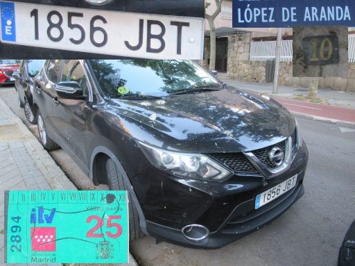 Vehículos abandonados, verlassene Fahrzeuge, Madrid, Spanien, Nissan Qashqai, Kennzeichen 1856 JBT, Erstzulassung Februar 2015, Calle Lopez de Aranda 10, 28027 Madrid im Mai 2026