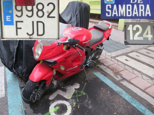 Vehículos abandonados, verlassene Fahrzeuge, Madrid, Spanien, Hyosung GT 125 R, Kennzeichen 9982 FJD, Erstzulassung Dezember 2006, Calle Sambara 124, 28027 Madrid im Mai 2026