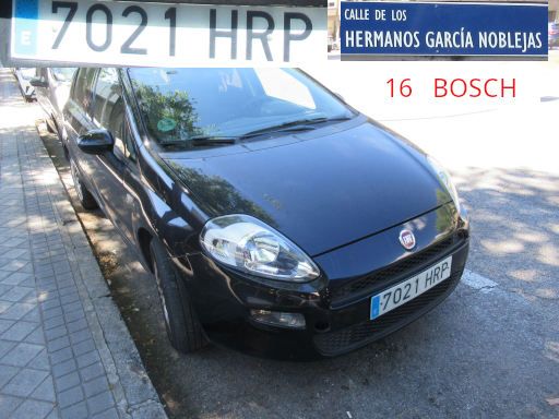 Vehículos abandonados, verlassene Fahrzeuge, Madrid, Spanien, Fiat Punto, Kennzeichen 7021 HRP, Erstzulassung Juni 2013, Calle Hermanos Garcia Noblejas 16, 28037 Madrid im Mai 2026