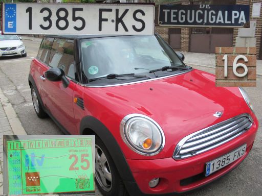 Vehículos abandonados, verlassene Fahrzeuge, Madrid, Spanien, Mini Cooper, Kennzeichen 1385 FKS, Erstzulassung Januar 2007, Calle Tegucigalpa 16, 28027 Madrid im Mai 2026
