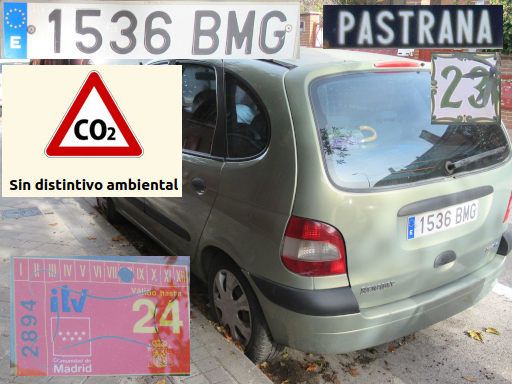 Veh&iacute;culos abandonados, verlassene Fahrzeuge, Madrid, Spanien, Renault Scenic, Kennzeichen 1536 BMG, Erstzulassung August 2001, Calle Pastrana 23, 28027 Madrid im November 2025