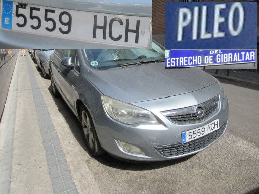 Veh&iacute;culos abandonados, verlassene Fahrzeuge, Madrid, Spanien, Opel Astra CDTi, Kennzeichen 5559 HCH, Erstzulassung M&auml;rz 2011, Calle Pileo / Calle Estrecho de Gibraltar, 28027 Madrid im September 2026