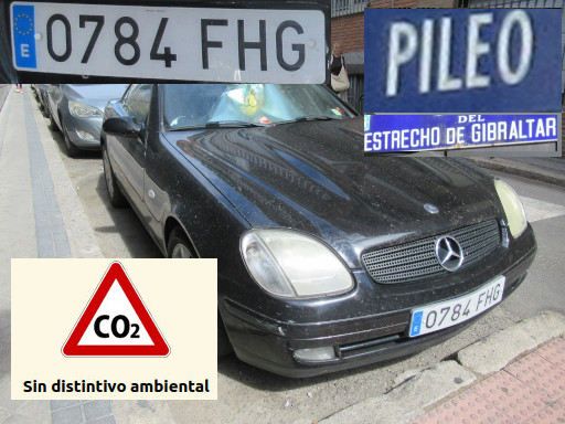 Veh&iacute;culos abandonados, verlassene Fahrzeuge, Madrid, Spanien, Mercedes-Benz SLK 230 Kompressor, Kennzeichen 0784 FHG, Erstzulassung November 2006, Calle Pileo / Calle Estrecho de Gibraltar, 28027 Madrid im September 2026
