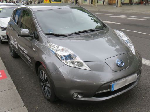 VEM Elektrofahrzeug Messe, 2017, Madrid, Spanien, Nissan Leaf
