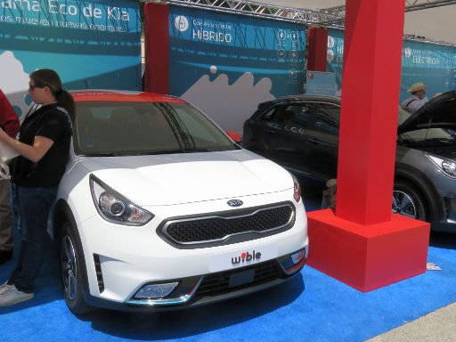 VEM Elektrofahrzeug Messe, 2018, Madrid, Spanien, wible KIA Niro PHEV Plug In Hybrid