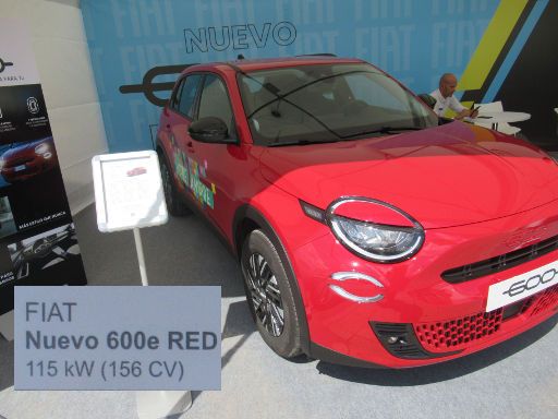 VEM Elektrofahrzeug Messe, 2023, Madrid, Spanien, Fiat 600e RED