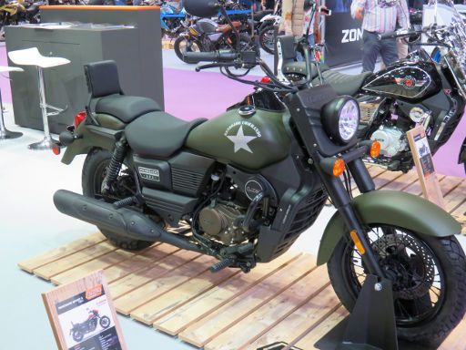 Vive la Moto 2018, Madrid, Spanien, UM Renegade Commando