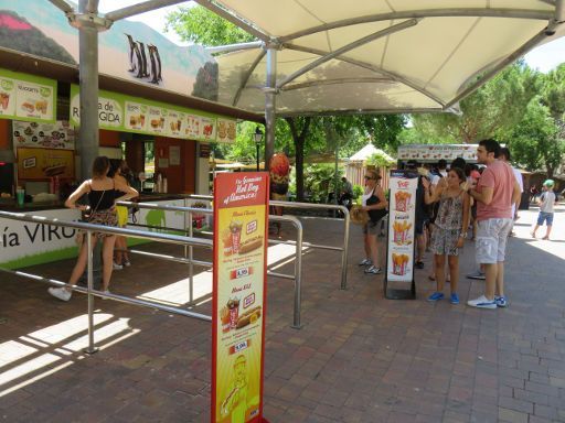 Zoo Aquarium, Madrid, Spanien, Systemgastronomie Bestellung am Automaten und Ausgabe