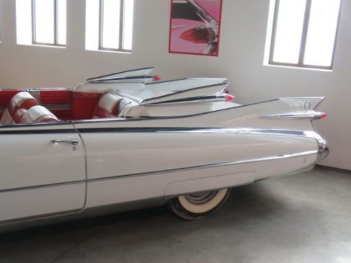 Málaga, Museo Automovilístico de Málaga, Spanien, Cadillac Eldorado Biarritz