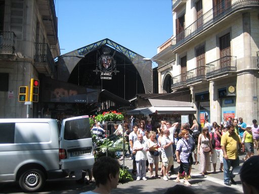 Mercat de la Boqueria, Barcelona, Spanien, Haupteingang von der La Rambla