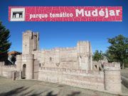 Parque Temático del Mudejar de Castilla y León, Olmedo, Spanien, Außenansicht Calle Arco de San Francisco /  N-601 47410 Olmedo - Valladolid