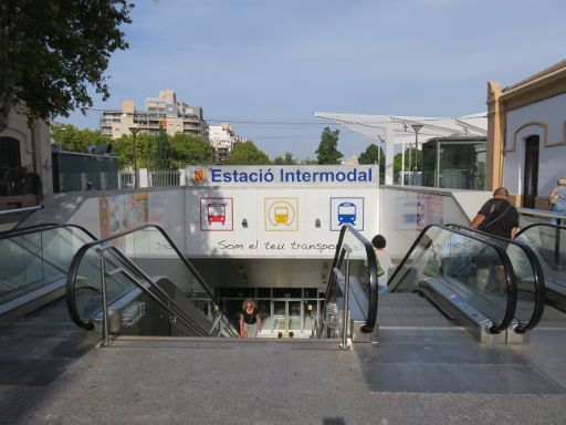 Metro de Palma, Palma de Mallorca, Spanien, Rolltreppen Eingang zur Estació