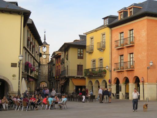 Ponferrada, Spanien, Plaza Virgen de la Encina