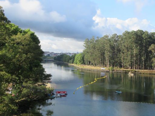 IV Traves&iacute;a a nado R&iacute;o L&eacute;rez, 2026 Schwimmwettbewerb, Pontevedra, Spanien, Strand /  Praia fluvial de Monte Porreiro