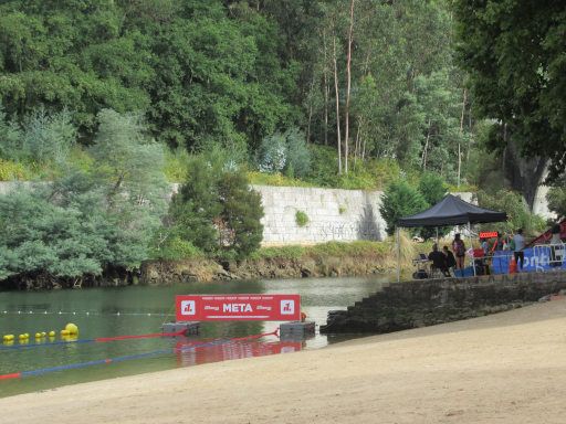 IV Traves&iacute;a a nado R&iacute;o L&eacute;rez 2026, Schwimmwettbewerb, Pontevedra, Spanien, Start und Ziel 2000 m / 4000 m