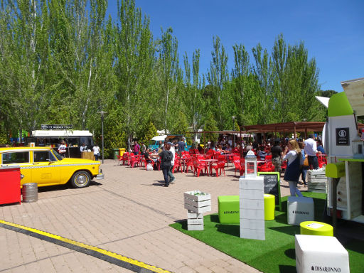 Pozuelo de Alarcón, Spanien, Food Trucks Festival 2019, Platz im Park Prados de Torrejón