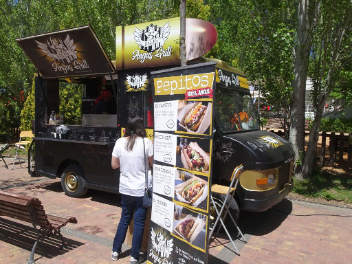 Pozuelo de Alarcón, Spanien, Food Trucks Festival 2019, Food Truck 5 Balas Angus Grill