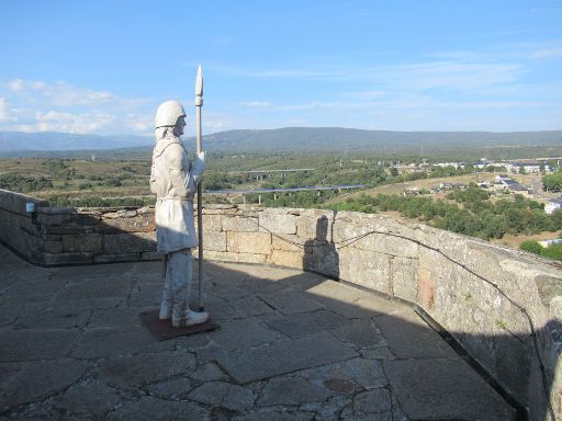 Burg, Puebla de Sanabria, Spanien, Soldat auf dem Torre del Homenaje