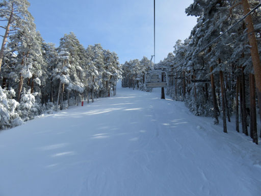 Skigebiet, Puerto de Navacerrada, Zona baja, Spanien, El Bosque Sessellift mit 4 Plätzen