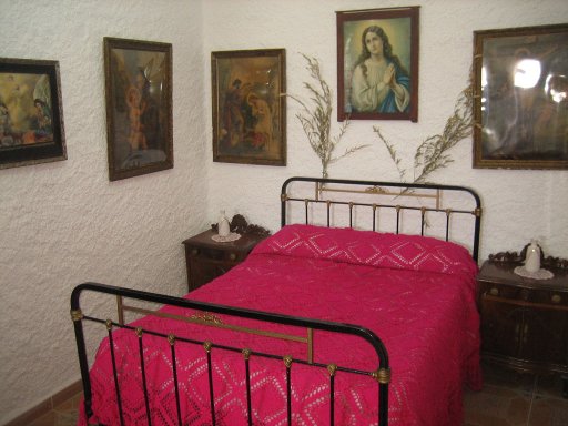 Höhlenwohnung, Purullena, Spanien, Schlafzimmer