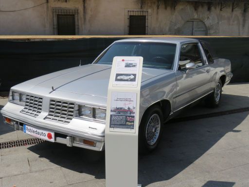 2. Gran Exposición Vehículos Clásicos 2017, Robledo de Chavela, Spanien, GM Oldsmobile Cutlass Supreme Baujahr 1981