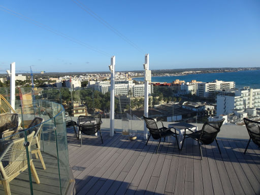 Hotel Obelisco, Bar Dachterrasse, S’Arenal, Mallorca, Spanien, Sitzgelegenheiten auf der Dachterrasse