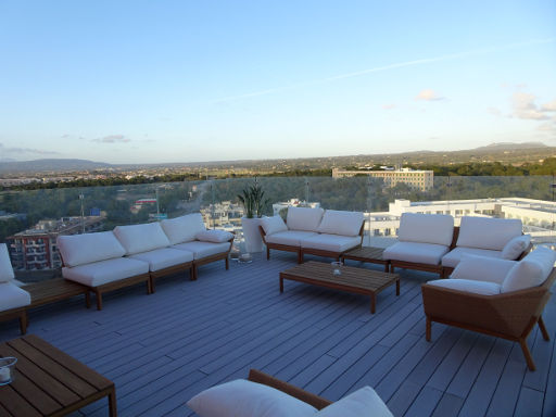 Hotel Obelisco, Bar Dachterrasse, S’Arenal, Mallorca, Spanien, Sitzgelegenheiten mit Blick ins Landesinnere