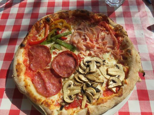 Mamma Mia, italienisches Restaurant, S’Arenal, Mallorca, Spanien, Pizza Quattro Stagioni, Vier Jahreszeiten 2017
