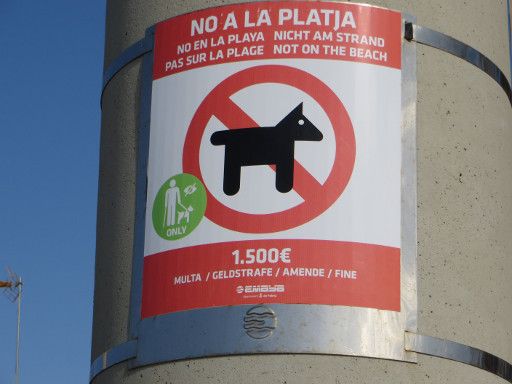 Strand Verbote und Regeln, S’Arenal, Mallorca, Spanien, Mitführen von Hunden