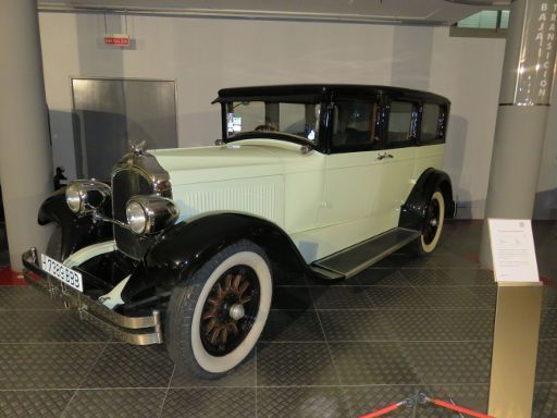 Salamanca, MHAS Museo de Historia de la Automoción de Salamanca, Spanien, Chrysler Imperial Serie 80