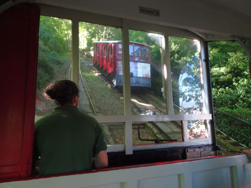 Monte Igueldo Funicular, Standseilbahn, San Sebastian, Spanien, Begegnung Standseilbahnen