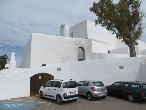 Santa Eulália des Riu, Stadtrundgang, Ibiza, Spanien, Wehrkirche