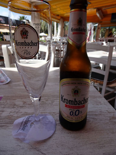 Santa Ponsa, Spanien, Jürgen Drews Kultbistro, Krombacher Pils alkoholfrei 0,33 Liter