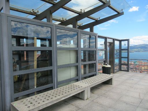 Standseilbahn Río de la Pila, Santander, Spanien, Bergstation General Dávila Campo de fútbol