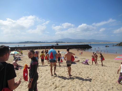 VII Travesía a nado, Bomberos, Semana Grande de Santander 2025,  Schwimmwettbewerb,  Santander, Spanien, Start 1500 m Playa Bikinis