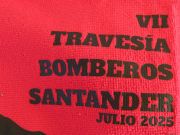 VII Travesía a nado, Bomberos, Semana Grande de Santander 2025, Schwimmwettbewerb, Santander, Spanien, Handtuch im Starterpaket