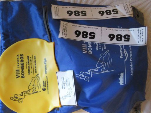 VIII Traves&iacute;a a nado, Bomberos, Semana Grande de Santander 2026, Schwimmwettbewerb, Santander, Spanien, Starterpaket mit Tasche, Badekappe, Nummer f&uuml;r Wertsachenaufbewahrung