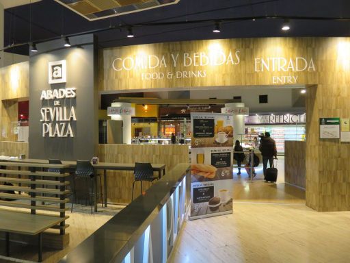 Flughafen Sevilla, SVQ, Spanien, Selbstbedienungsrestaurant im Wartebereich