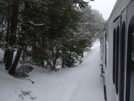 Eisenbahnlinie C-9, Sierra de Guadarrama, Spanien, Strecke von Cercedilla nach Puerto de Navacerrada