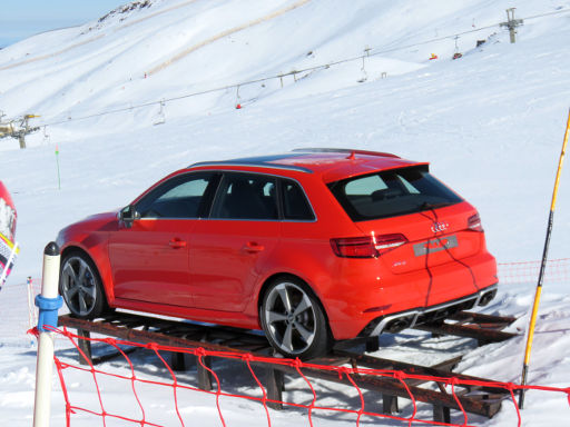 Audi Ski Run, sierra nevada®, Spanien, Audi mit Allradantrieb quattro