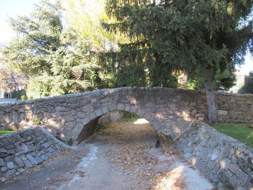 Soto del Real, Spanien, Brücke über den Bach Chozas